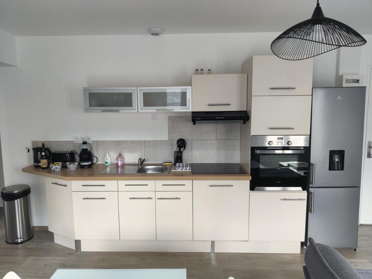 Appartement T3 Plume Hyper Centre D'Ernée Eksteriør billede